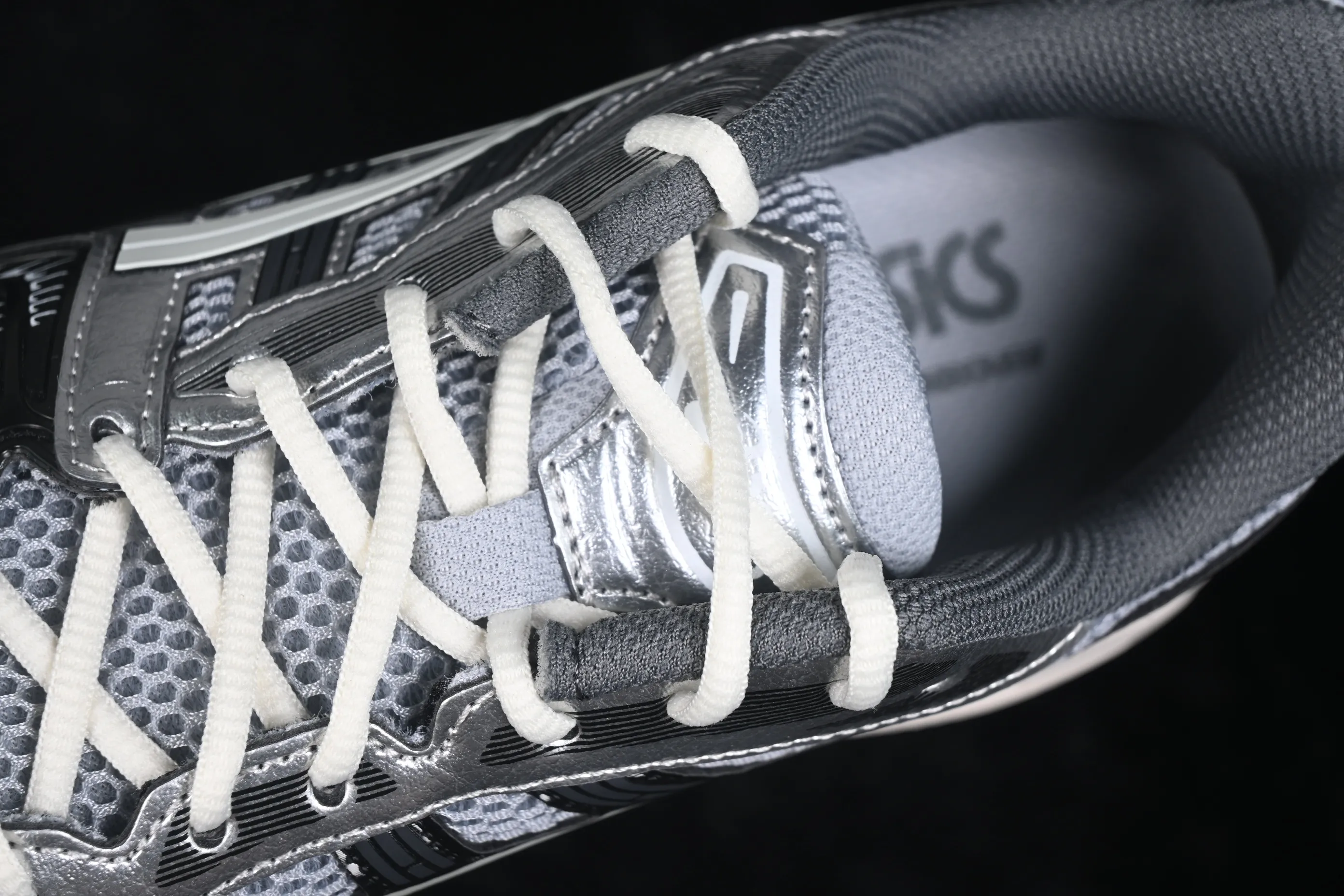 All categories Asics ASICS series Asics Gel-Kayano 14 J version 1201A935-001